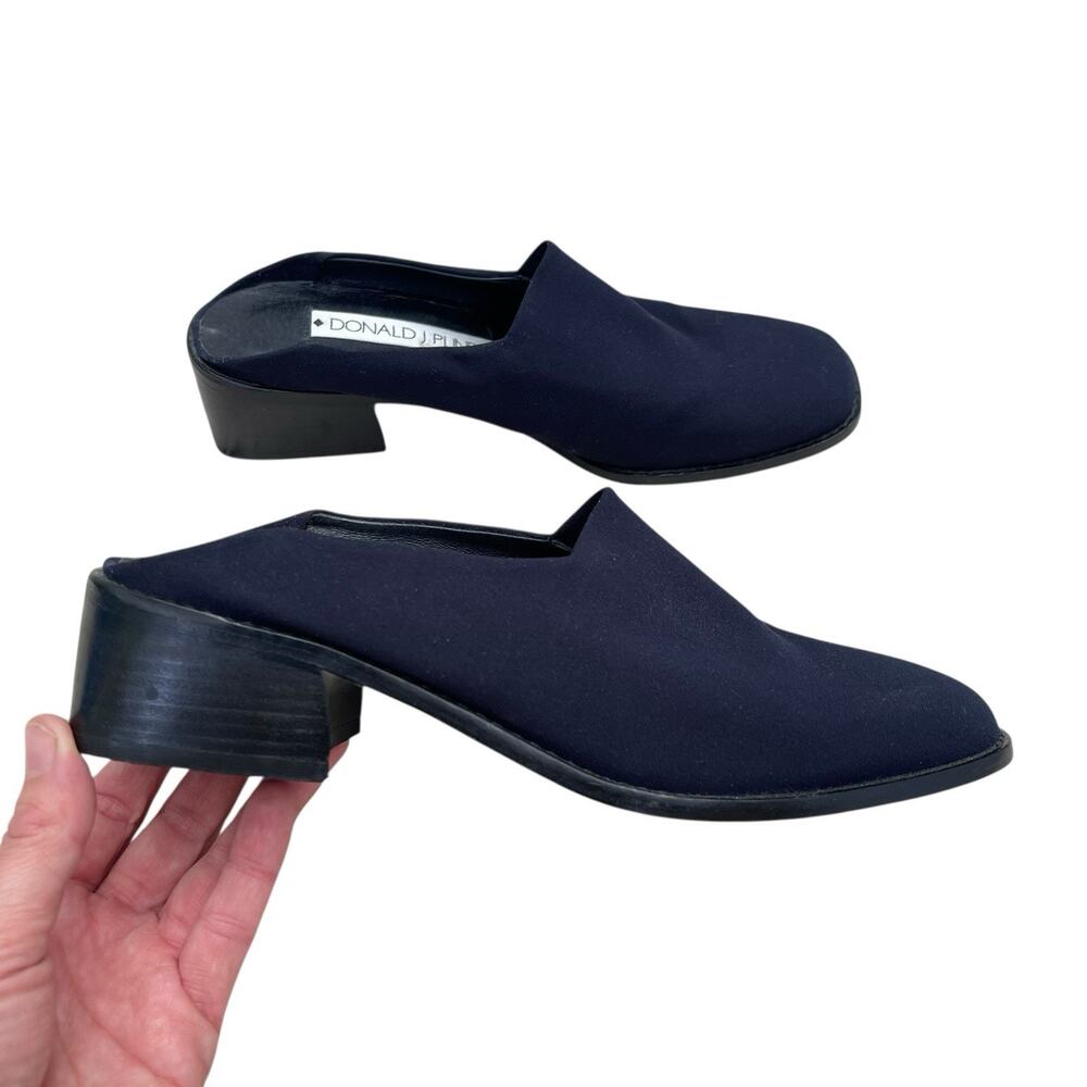 Vintage Y2K Donald J Pliner Square Toe Navy Blue Mules Block Heels, 7.5 M